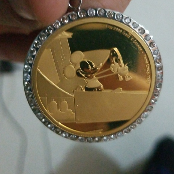 Jewelry - 24k gold mickey mouse pendant charm